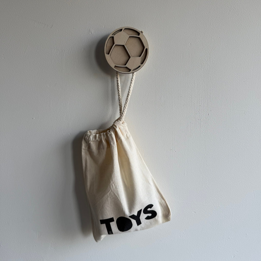 Houten wandhaak voetbal