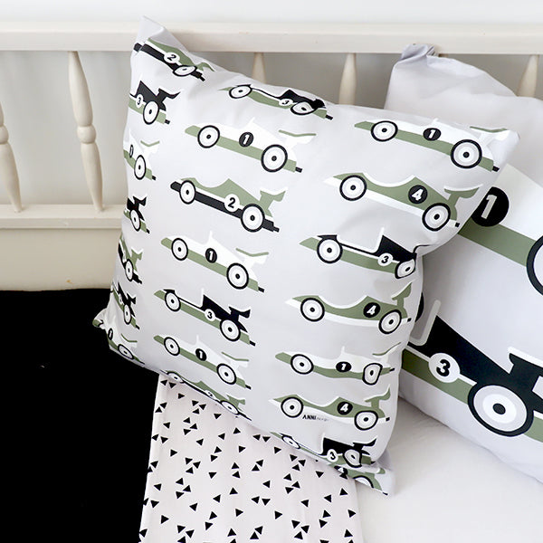 Kussen kinderkamer raceauto F1 - grijs (inclusief binnenkussen)