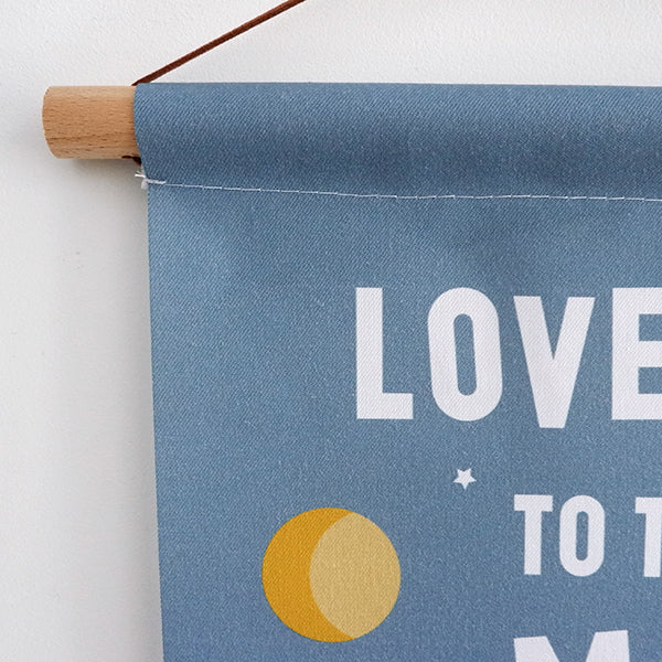 Textielposter kinderkamer Ruimte Love you to the Moon - blauw