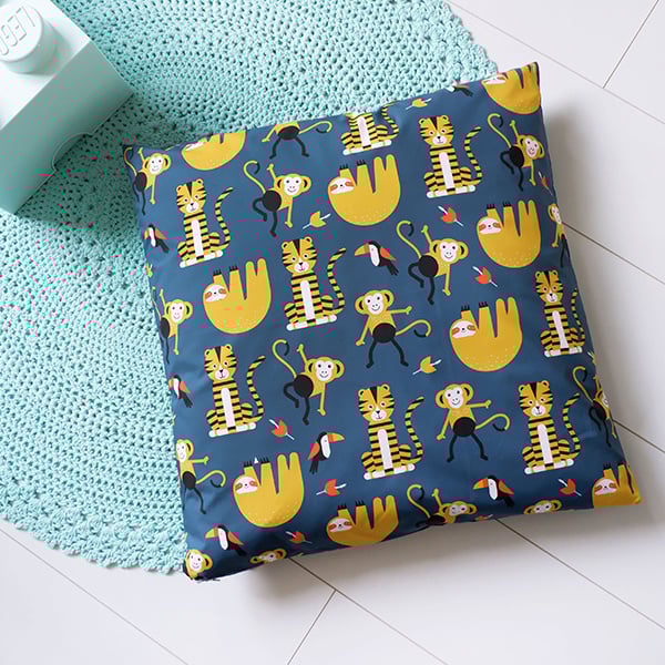 Kussen XL jungle kinderkamer donker blauw