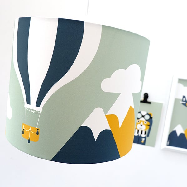 Kinderkamer aankleding en decoratie set - Luchtballon vliegtuig piloot (met lamp)