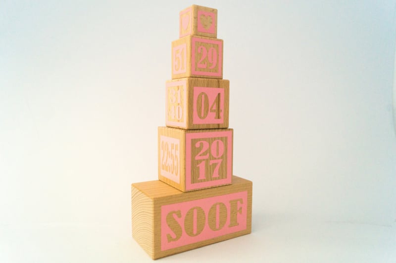 Geboorteblokken - kleur fuchsia roze