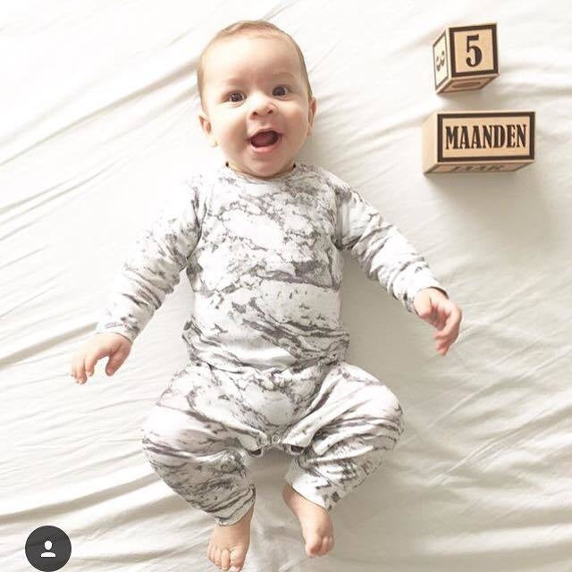 Mijlpaalblokken zwart