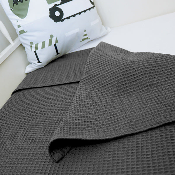Ledikantdeken wafelstof donker grijs - basic