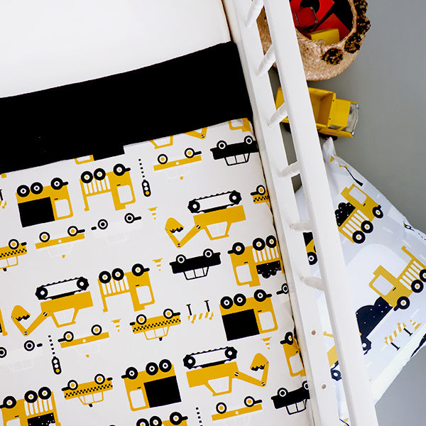 Ledikantdeken voertuigen oker geel - wafelstof zwart