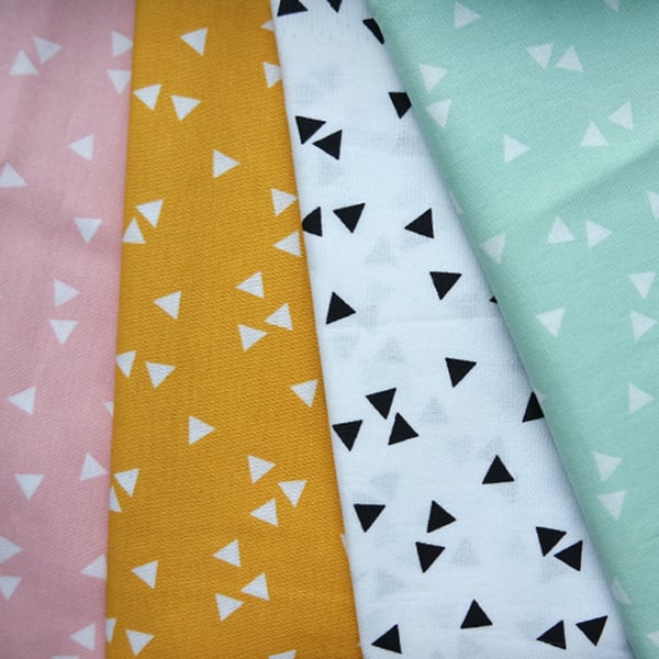 Plafondlamp triangel diverse kleuren