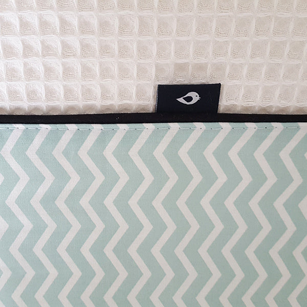 Aankleedkussenhoes wafelstof - mint zigzag