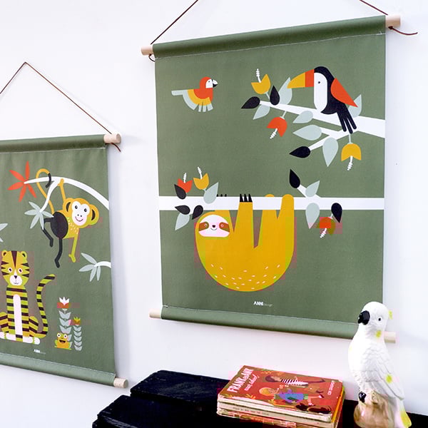 Textielposter jungle kamer toekan + luiaard - olijfgroen