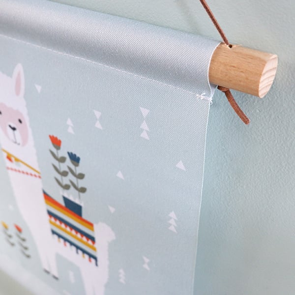 Textielposter kinderkamer Lama - mint (old green)