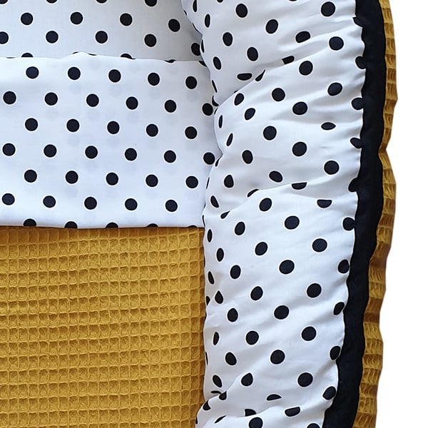 Babynestje wafelstof oker geel - stippen