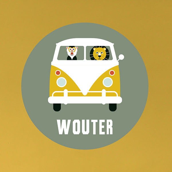 Deursticker rond Bus op safari met naam - olijf groen