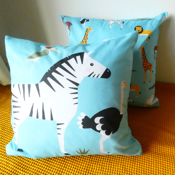 Kussen kinderkamer Zebra WildLife - blauw (inclusief binnenkussen)