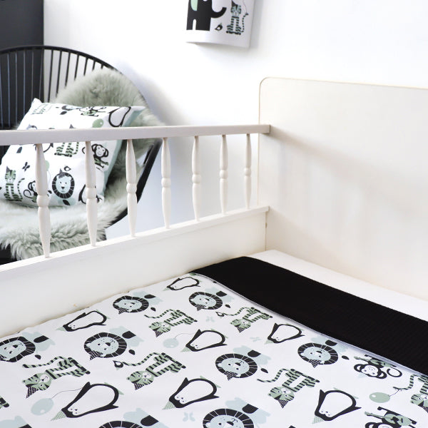 Ledikantdeken Feestbeesten mint - wafelstof zwart SALE