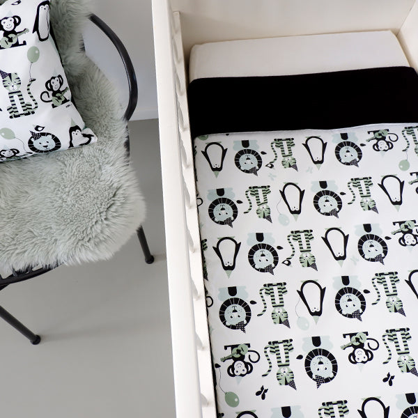 Ledikantdeken Feestbeesten mint - wafelstof zwart SALE