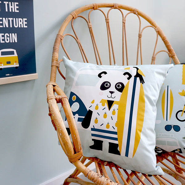 Kussen kinderkamer Panda Surf Dude - mint (inclusief binnenkussen)