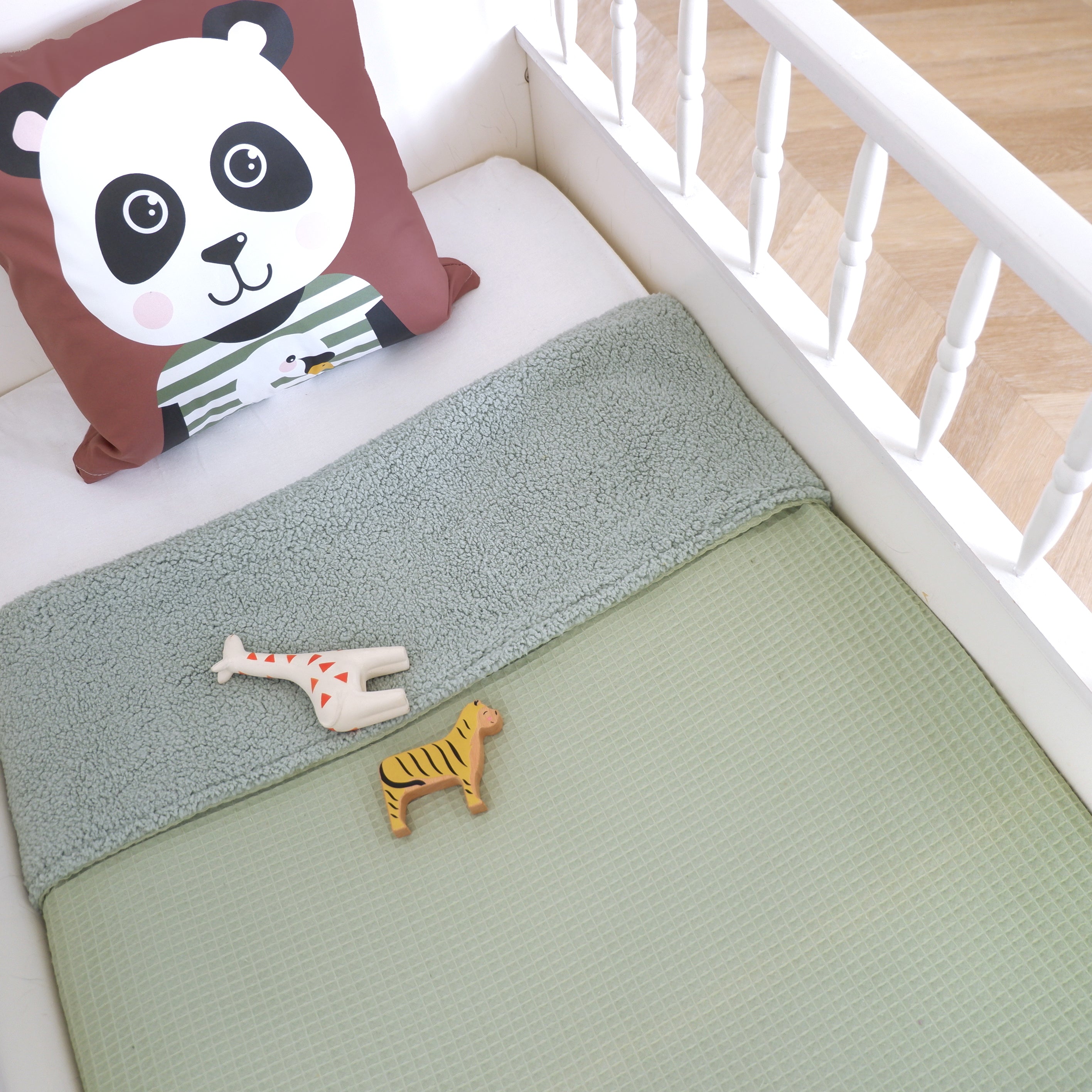 Ledikantdeken Wafelstof old green - Teddystof old green SALE