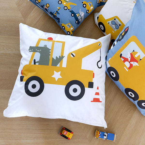 Kussen XL dieren onderweg takelwagen kinderkamer