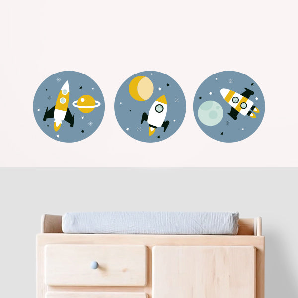 Muurcirkel set raketten in ruimte - blauw