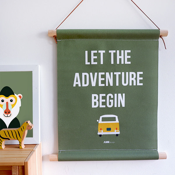 Textielposter kinderkamer safari adventure - olijf groen