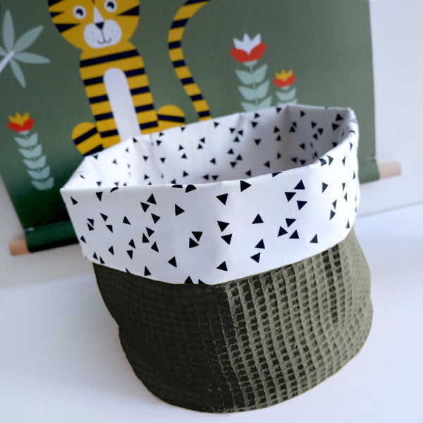 Commodemandje wafelstof vintage groen - zwart wit triangel