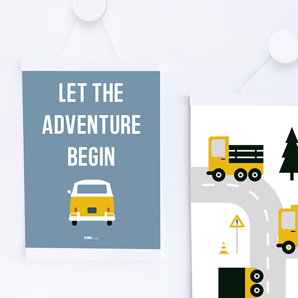Poster VW bus met tekst Let the adventure begin - jeansblauw
