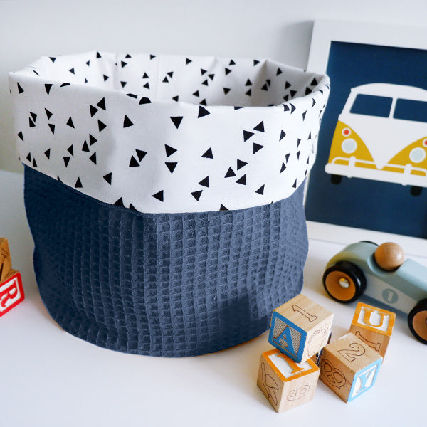 Commodemandje wafelstof donker oud blauw - zwart wit triangel