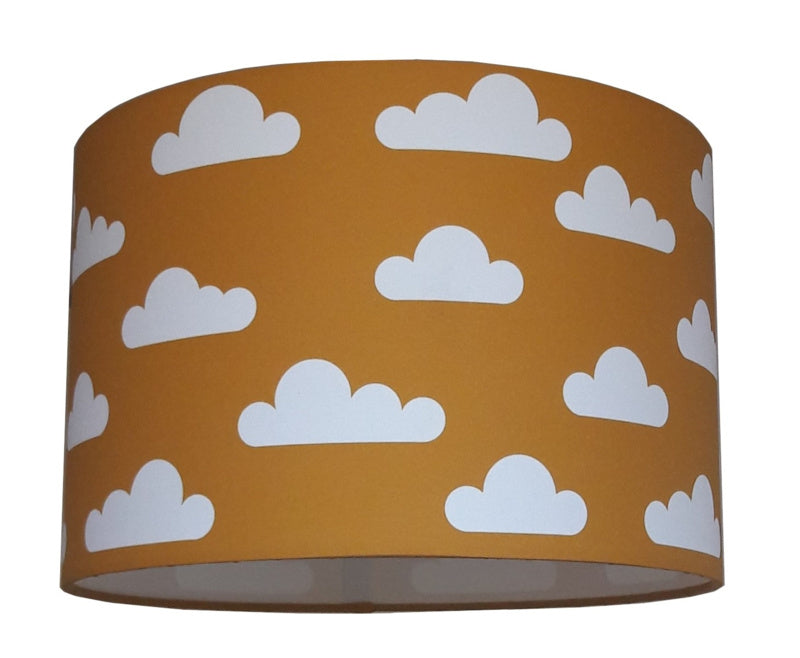 Lamp okergeel met wolken