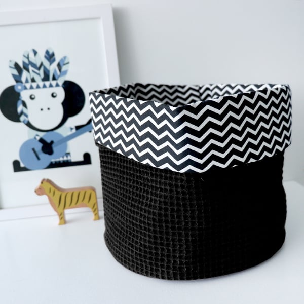 Commodemandje wafelstof zwart - zigzag zwart wit