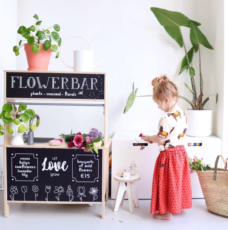 Bloemenwinkel sticker voor op het Ikea keukentje - flowerbar sticker