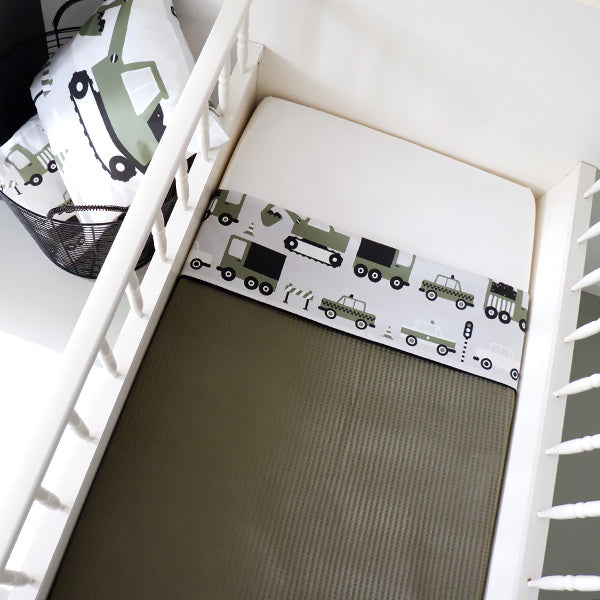 Ledikantdeken voertuigen olijf groen - wafelstof vintage groen