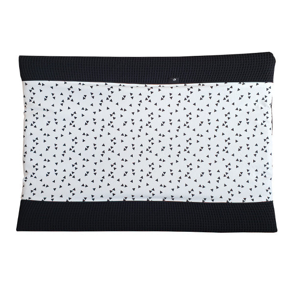 Aankleedkussenhoes wafelstof zwart - zwart wit triangel