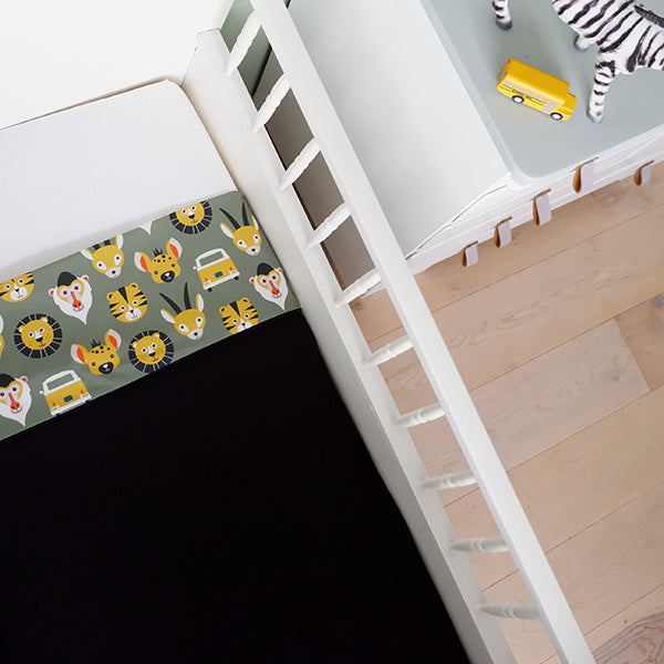 Ledikantdeken safari olijf groen - wafelstof zwart