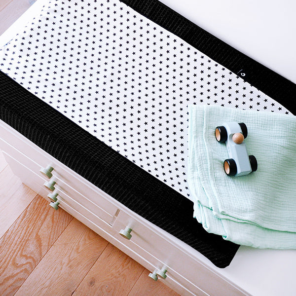 Aankleedkussenhoes wafelstof ster - zwarte wafelstof